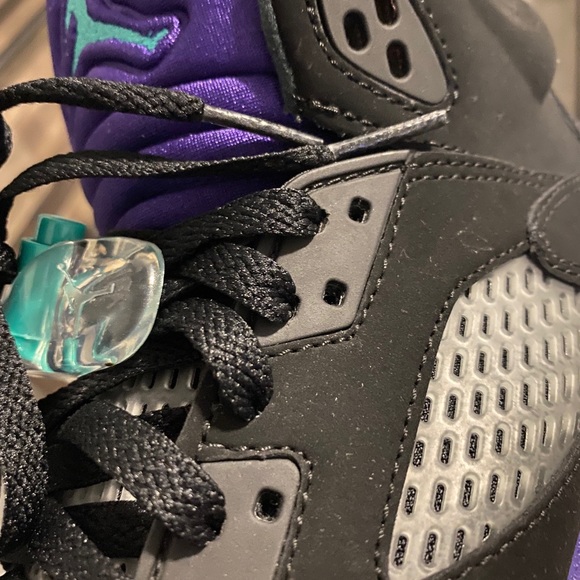 Jordan 5 grapes and 14 thunder - Picture 5 of 10